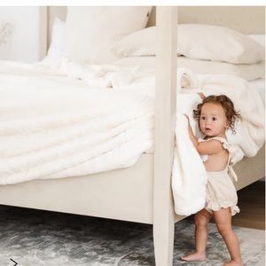 Saranoni Faux Fur Arctic Hare King Size Blanket